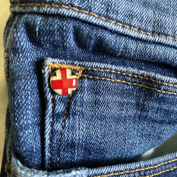 Hudson - Picture 6 of 7